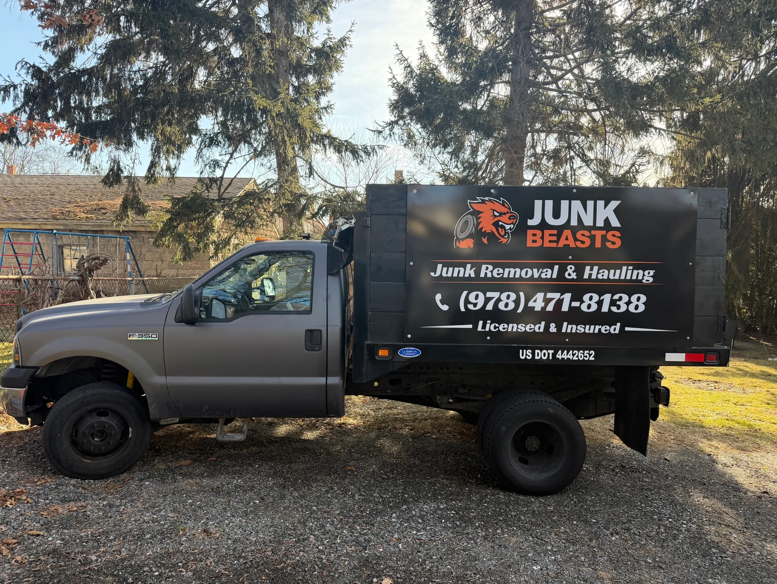 Junk Beasts truck